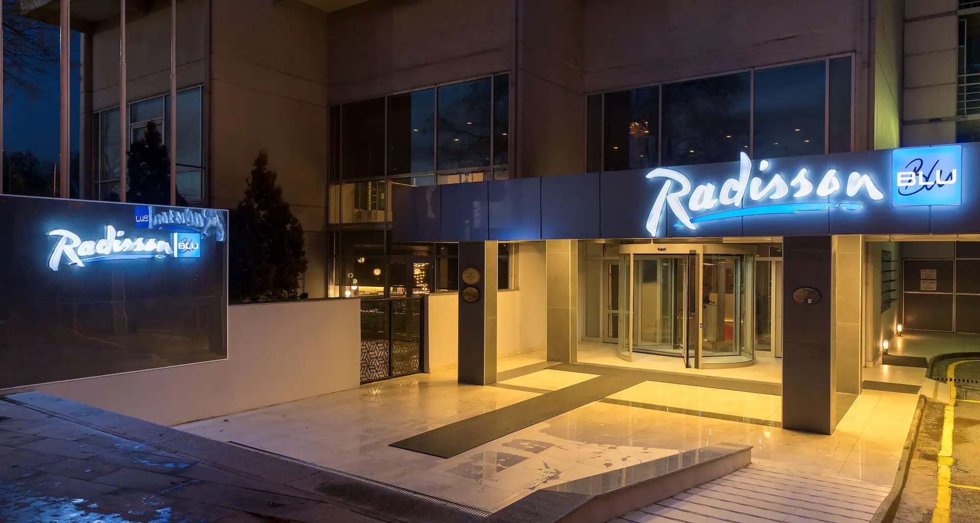 Radisson Blu recrute 01 Technicien de maintenance chaud/froid