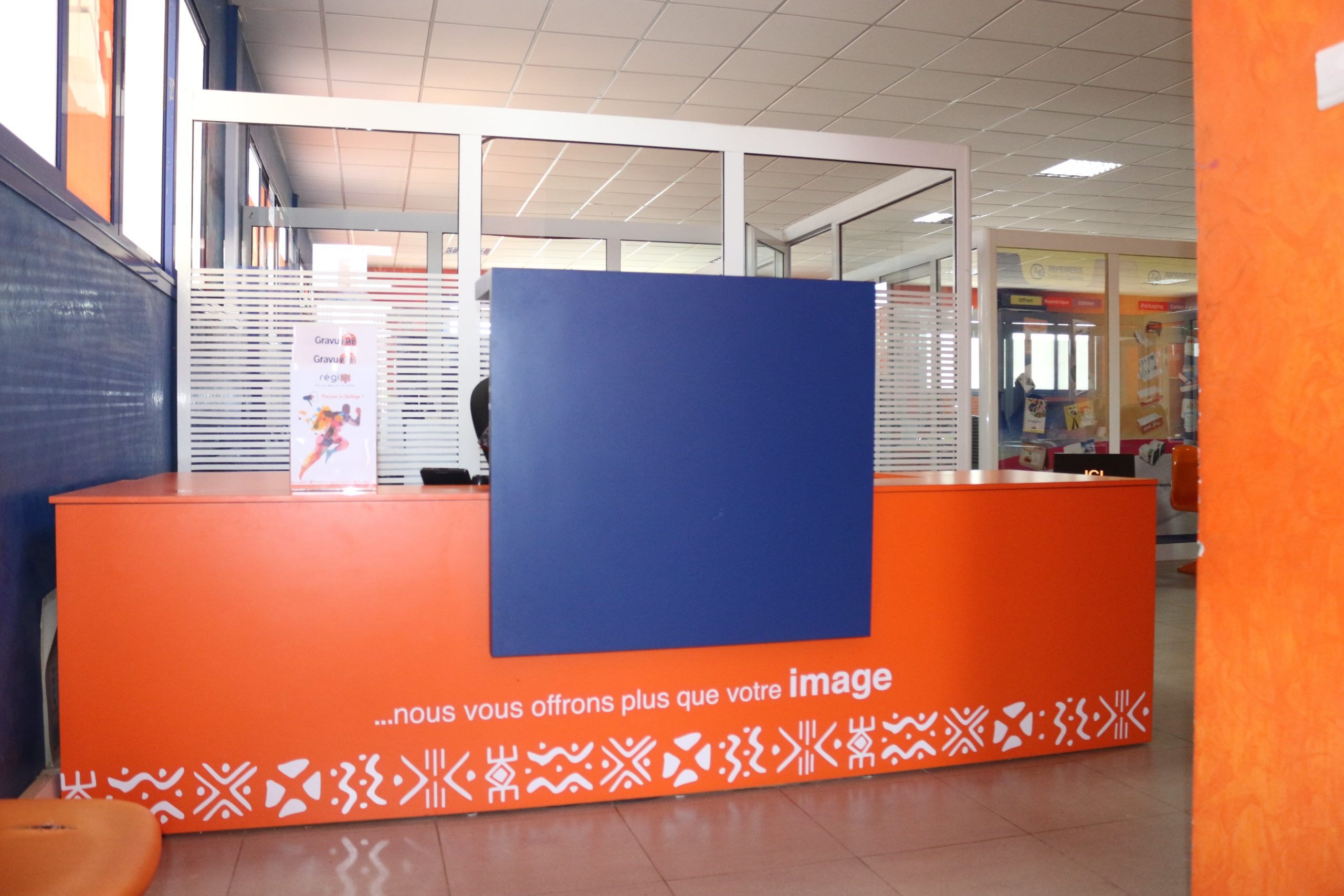 Gravupub recrute Responsable HSE et d'un Contrôleur Qualité