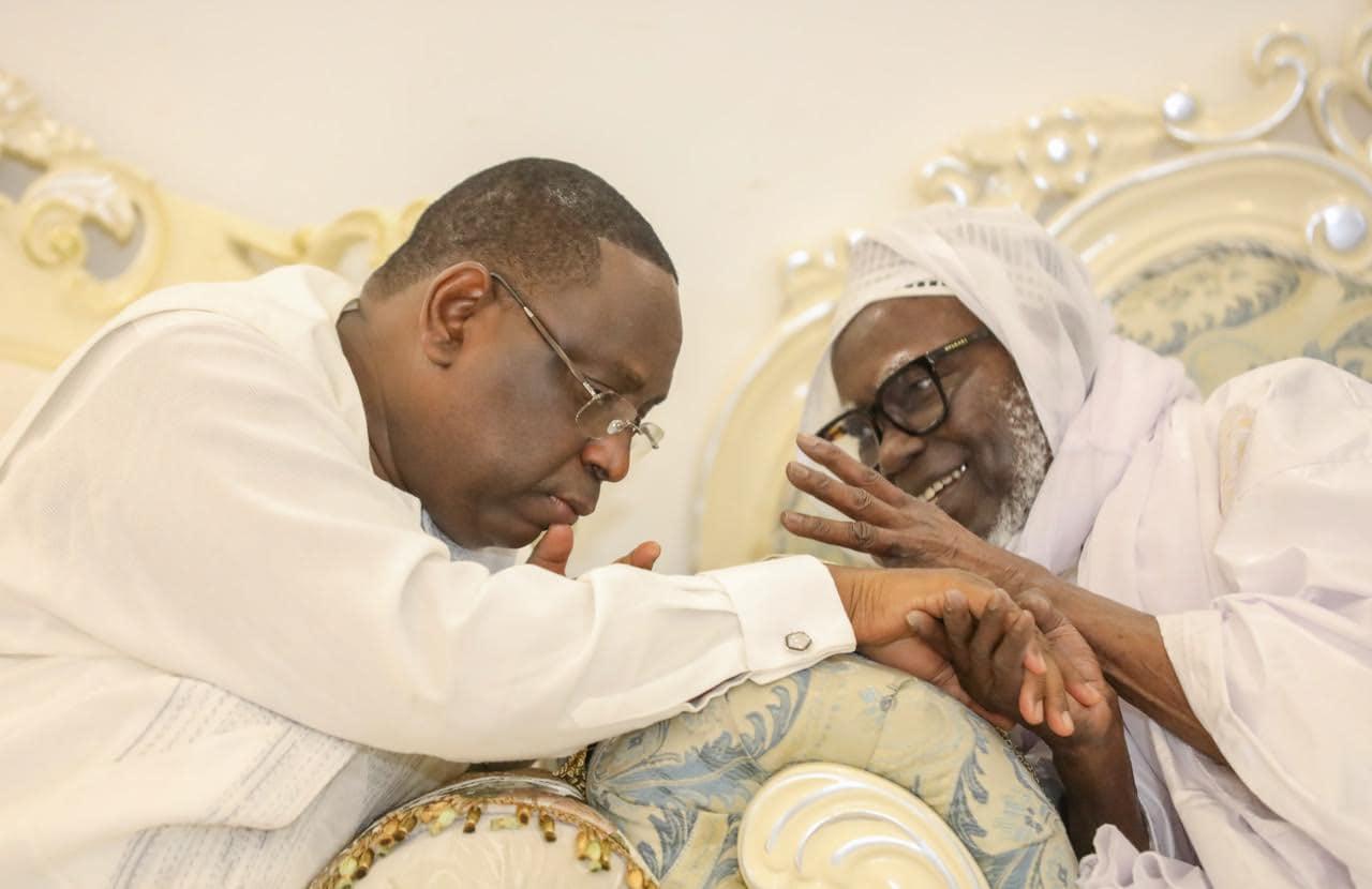 Touba : Macky Sall promet d’accompagner le Complexe Cheikh Ahmadoul Khadim