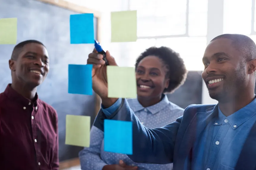 Auto Tuto recrute un Moniteur Professionnel