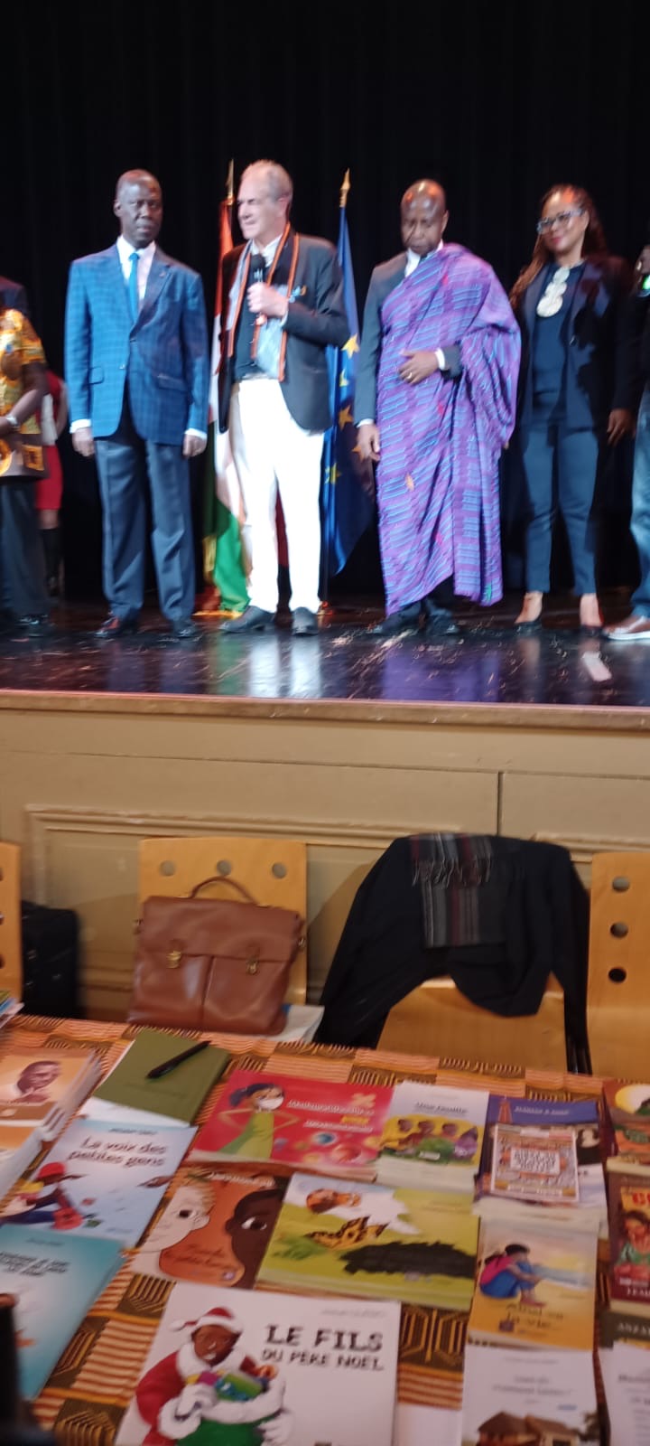 Journée 3 du Salon du Livre Africain de Paris : Une Plongée Enrichissante dans la Littérature et la Culture Africaine