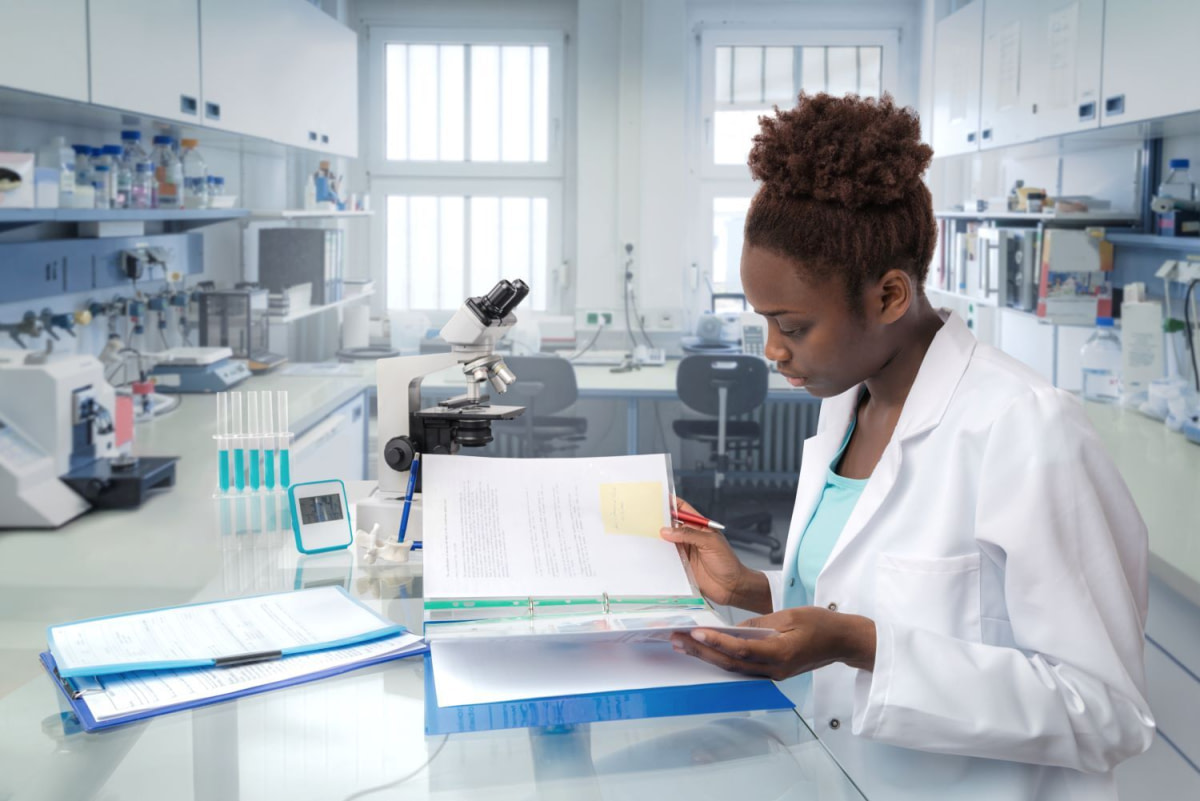 Offre d'emploi : Technicien de Laboratoire - Carad Labs
